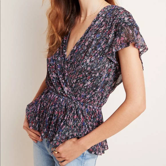 Anthropologie Tops - Anthropologie Dionne Metallic Floral Blouse